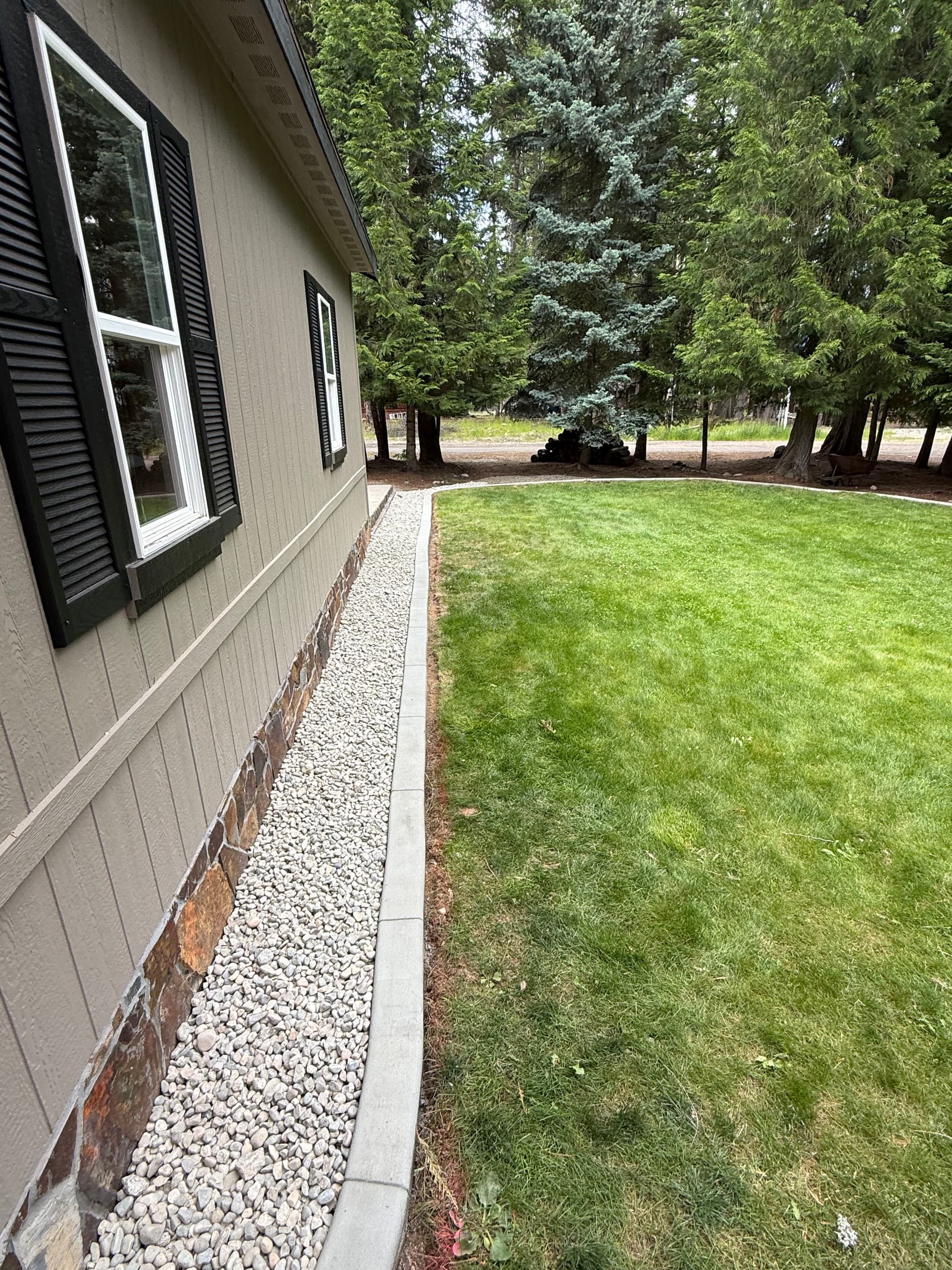 Gallery photos for Concrete Curbing, Rock Work, and Bark Mulch Done Right: Image #2